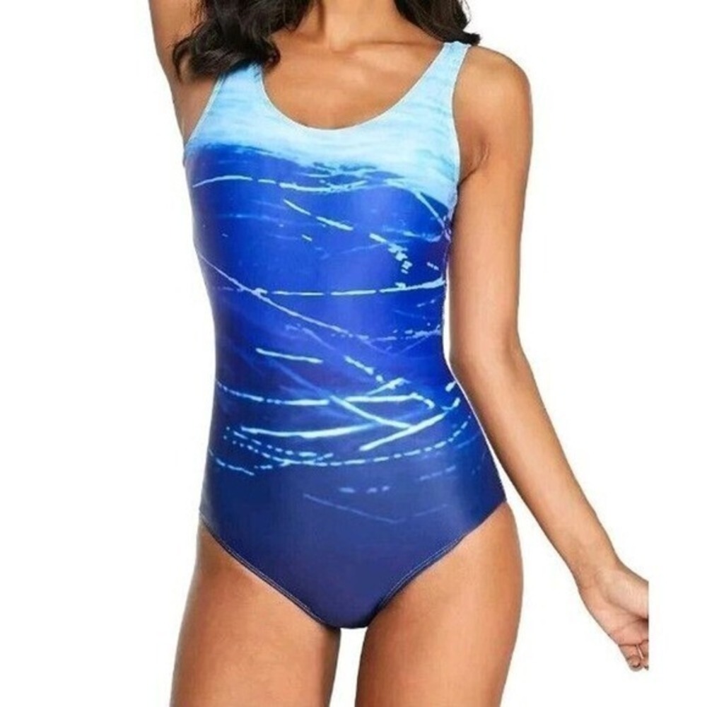 NWOT Womens Blue Ombre Wave Print One Piece Swimsuit Size XS Scoop Back Athletic